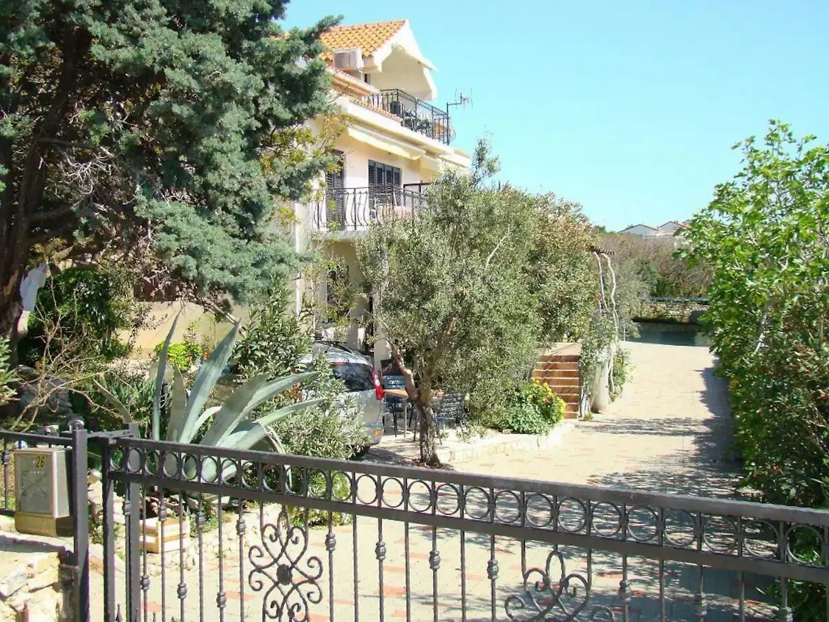 Apartments Davorka Šimuni Croazia